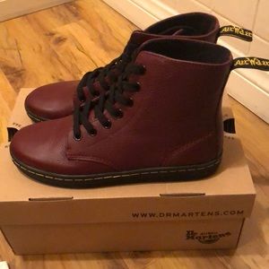 Dr. Martens Leyton Women’s Leather Casual Boots